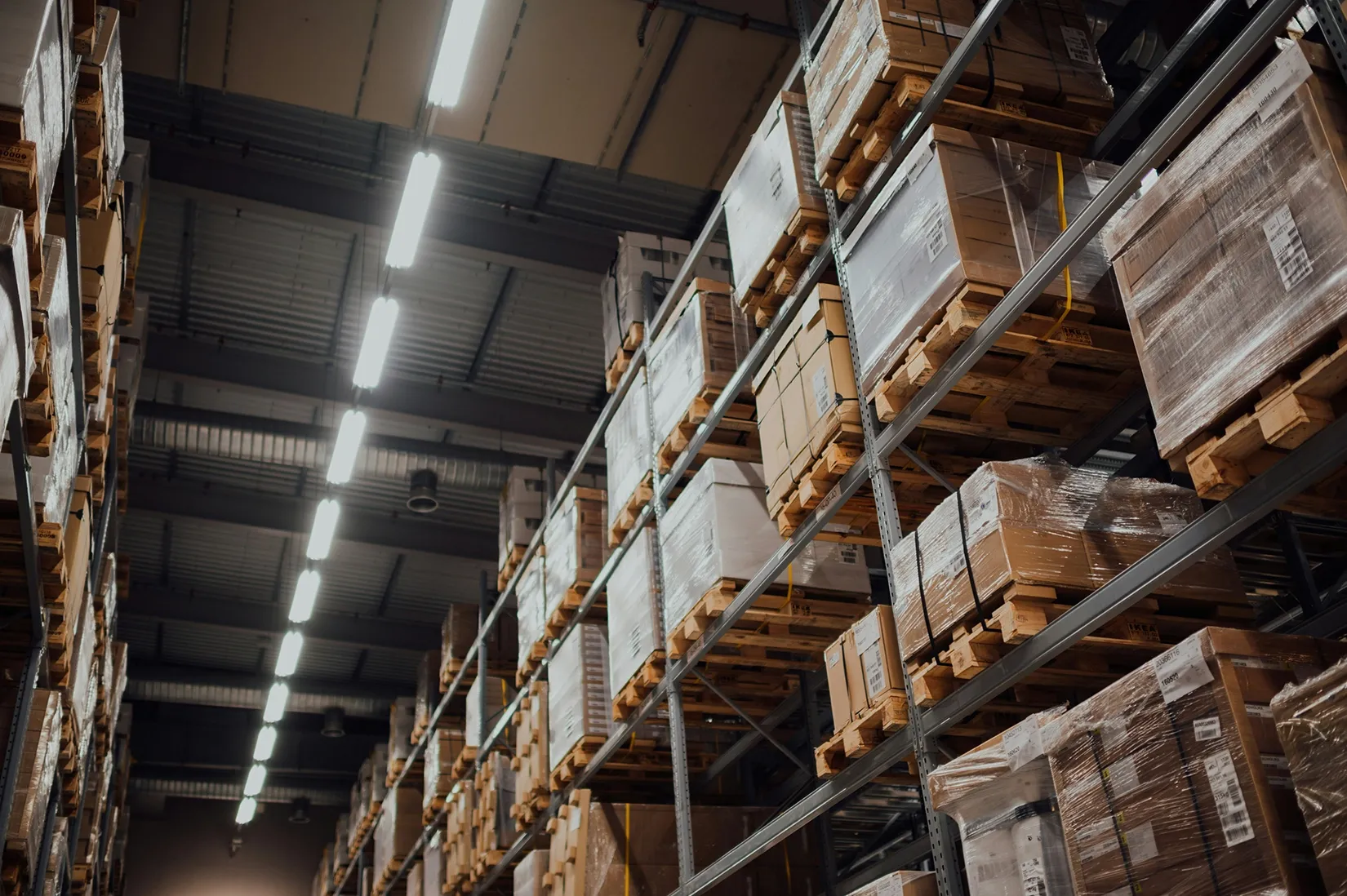 The Future of Warehousing: Robotics, AI, and Smart Storage Solutions
